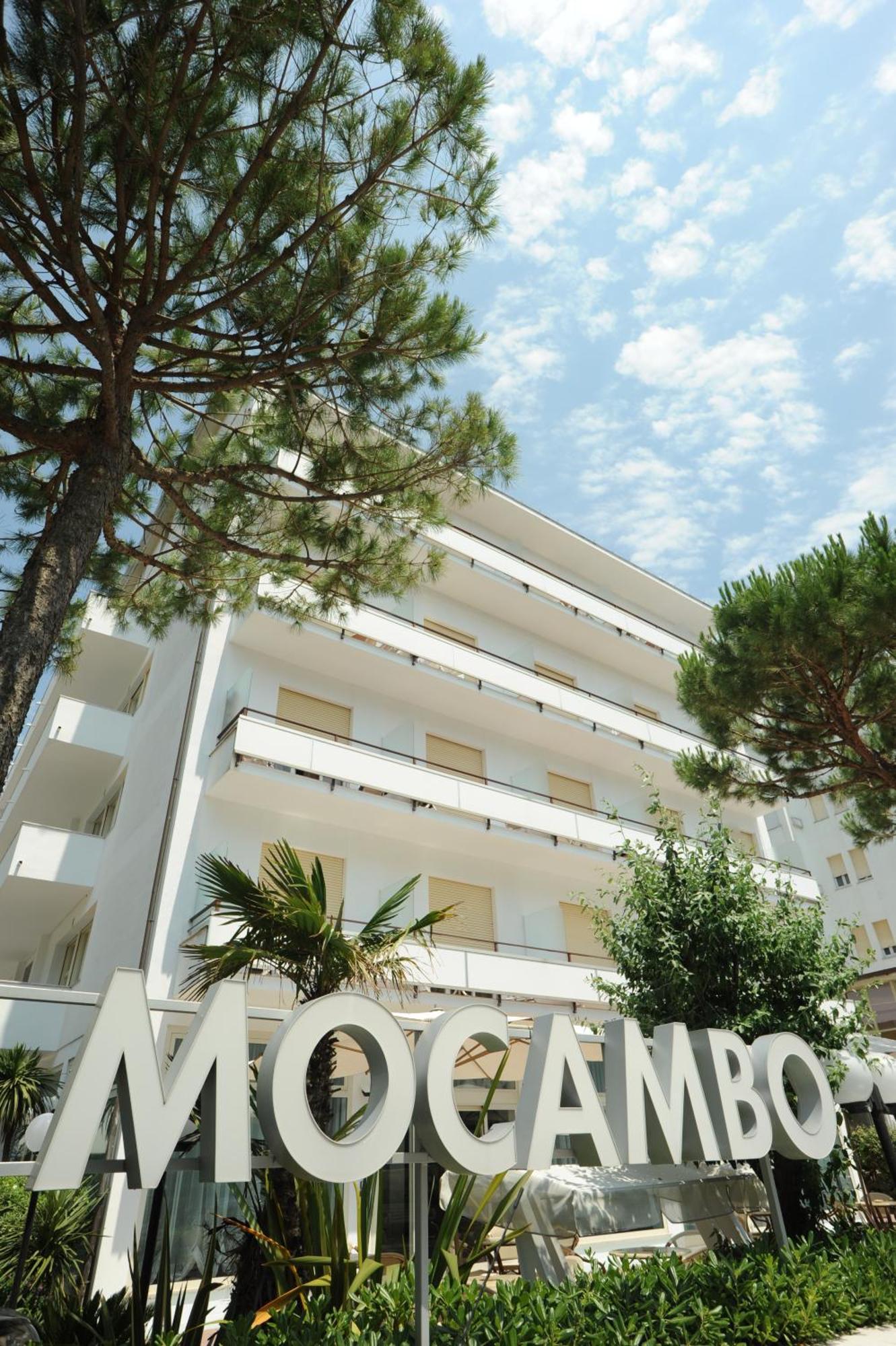 Hotel Mocambo Морской Милан Экстерьер фото